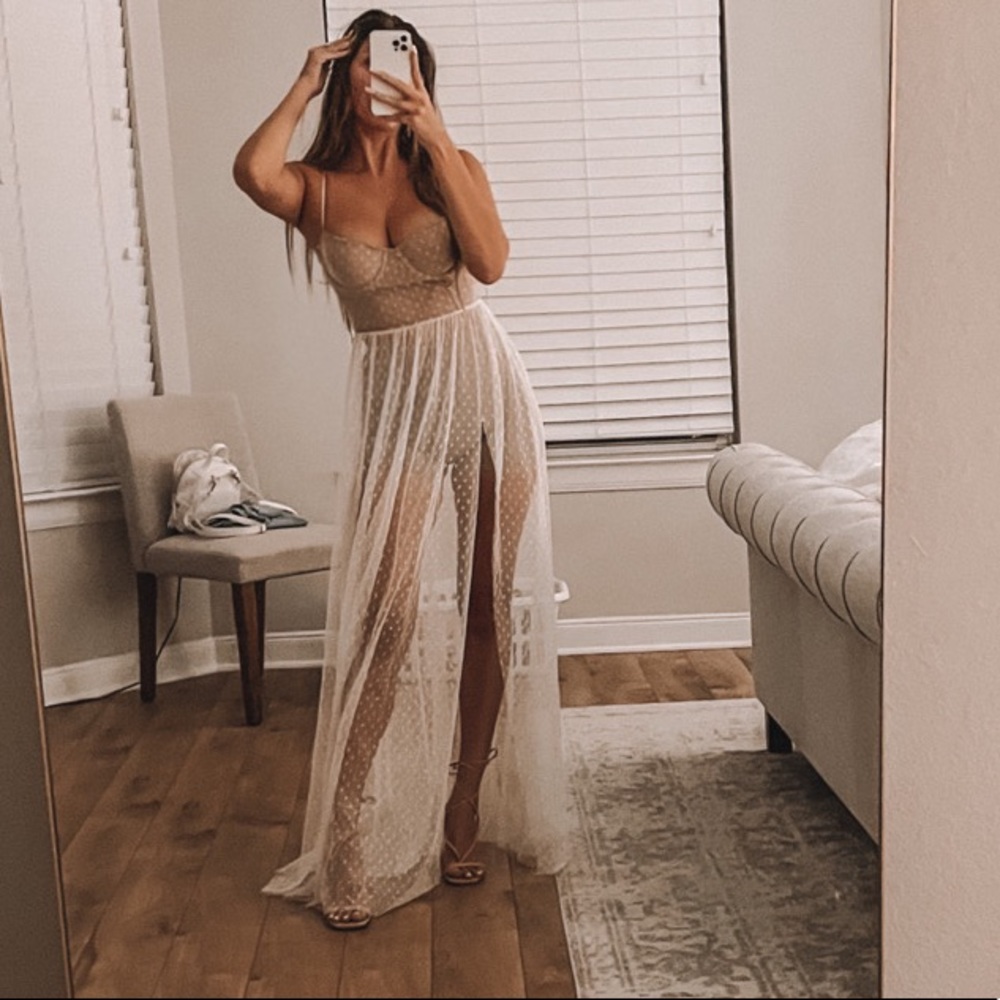 White fox maxi dress
